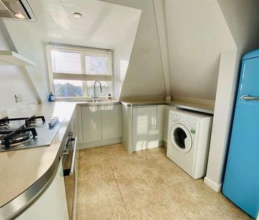 Queens Park, Bournemouth, Dorset, BH8 - Photo 1