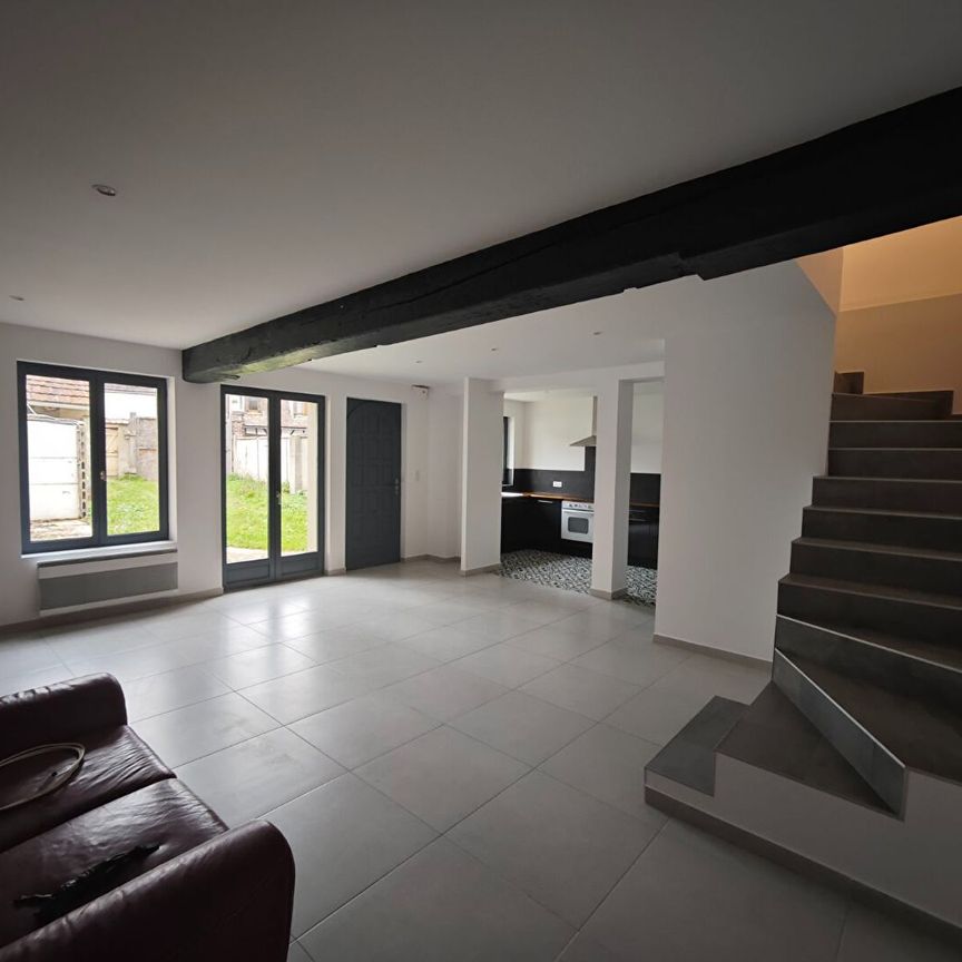 Location Maison 4 pièces 86m² NOGENT LE ROI 28210 - Photo 1