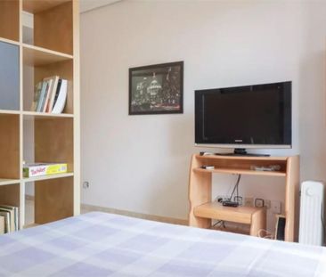 Piso de alquiler en Calle del Barco, 8, Universidad - Malasaña - Photo 4