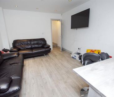 7 bedroom house to rent - Photo 2