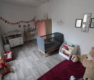 APPARTEMENT A LOUER CANTENAY EPINARD 49460 2 CHAMBRES AVEC PLACE DE... - Photo 3