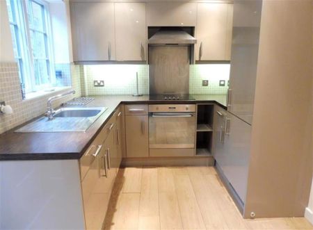 Corn Mill Cottage, Flour Mills - Photo 4