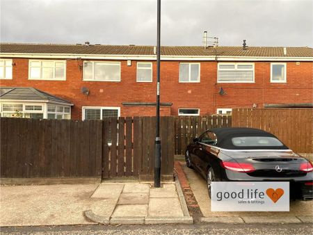 4 bedroom terraced house to rent - Photo 2