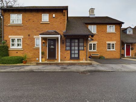 2 bedroom House to rent - Photo 2