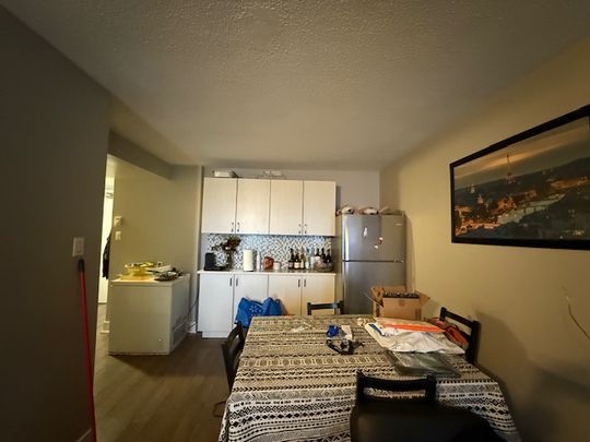 1004-420 Parkdale Ave - Photo 1