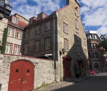 1 1/2 Vieux-Québec Haute-ville - tout inclus - cession de bail - Photo 2