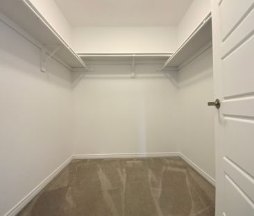 For Lease - 10 Beatty Avenue, Thorold, Ontario - Photo 2