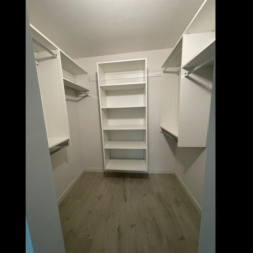 Blueridge Apartments - Photo 1