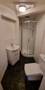 1 bedroom ground floor flat to rent - Photo 4