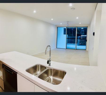 2107/57 Hofmann Drive, Noosaville, Qld 4566 - Photo 2