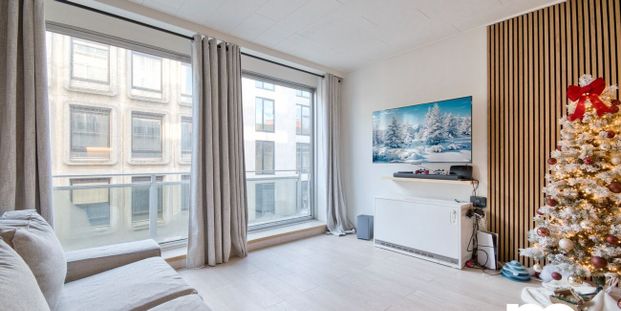 Studio met slaaphoek te huur in Kortrijk voor € 700 met 1 slaapkamer - Foto 1