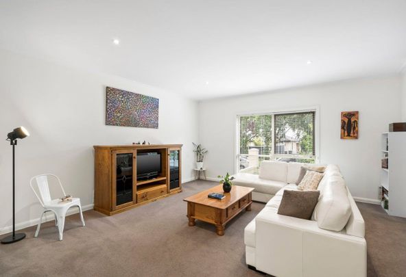 6 Albert Street, Niddrie VIC 3042 - Photo 1