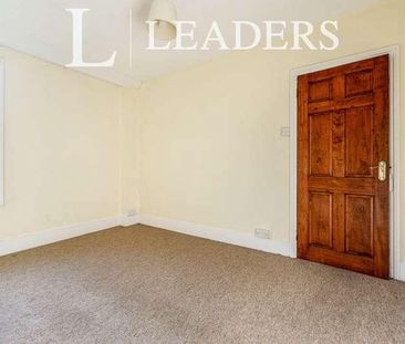 Littlehampton Town Centre, BN17 - Photo 6