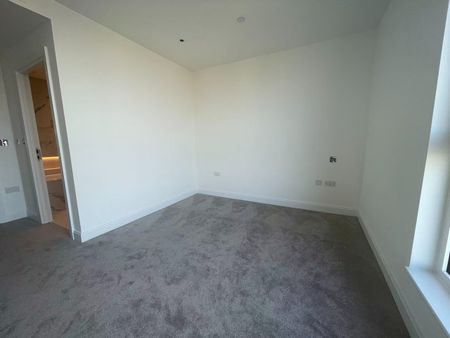 2 Bed Flat, Vanbrugh Hill, SE11 - Photo 4