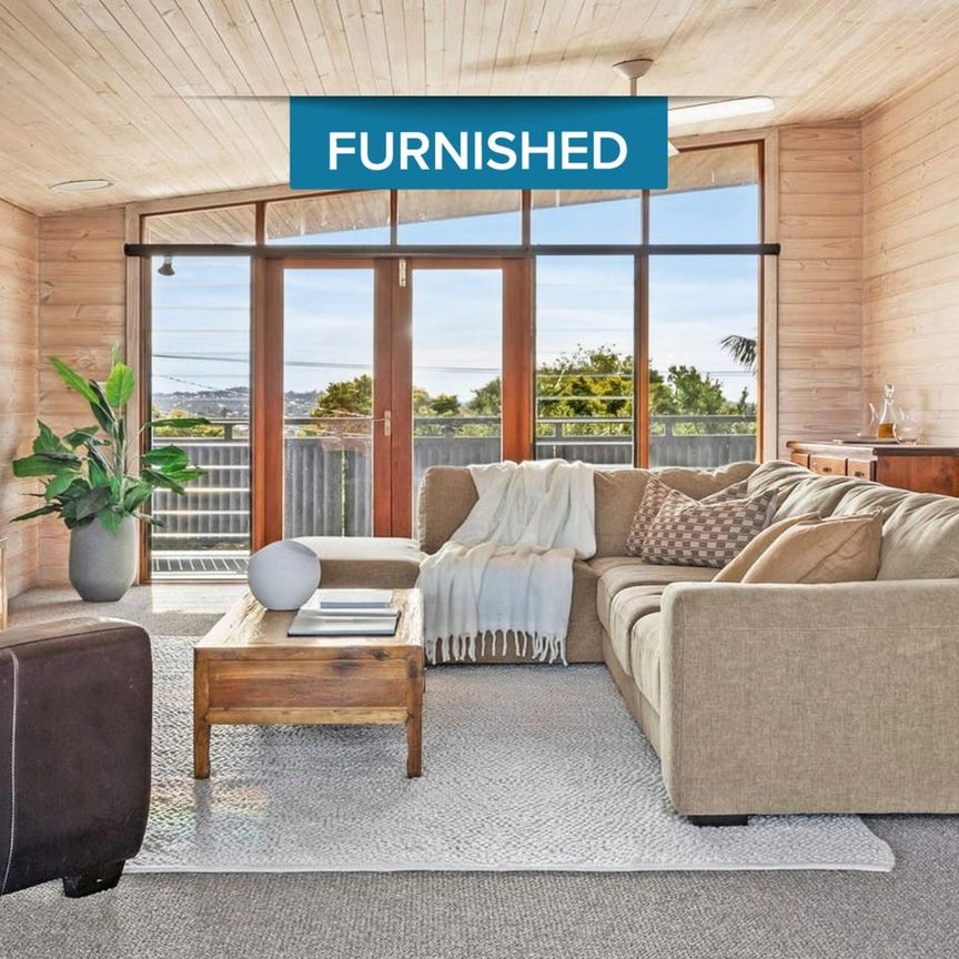 Experience the perfect luxury five-bedroom home in Balgowlah Heights! - Photo 1