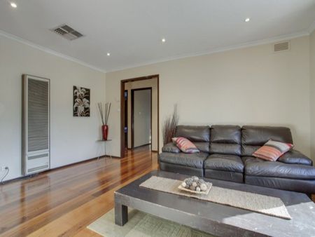 11 Dale Court, 3179, Scoresby Vic - Photo 5