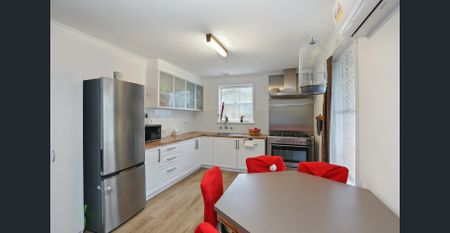 Family home in quiet location. - Photo 5