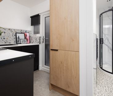 3 Bed Terraced House, Dingle Grove, L8 - Photo 6