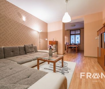 Pronájem bytu 3+1 83 m² - Fotografie 1