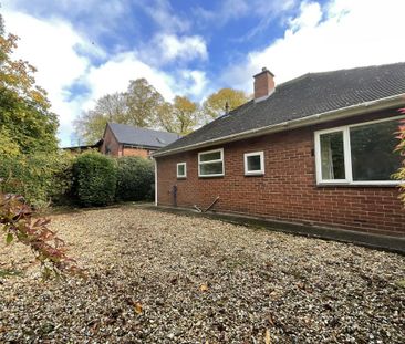 2 bedroom detached bungalow to rent - Photo 3