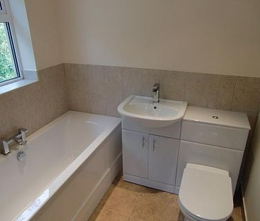 Seafield Road Rustington West Sussex - Photo 3