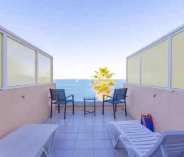 Piso en alquiler en Calle El Pino, cerca de Calle Las Adelfas - Photo 4