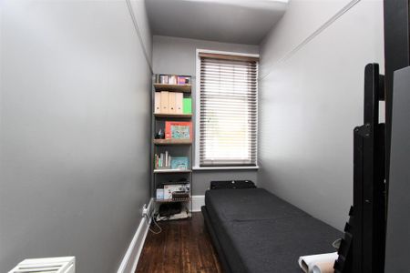 3 bedroom apartment to rent - Photo 4