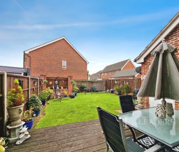 3 bedroom semi-detached to rent Dakota Way, Eastleigh - Photo 3