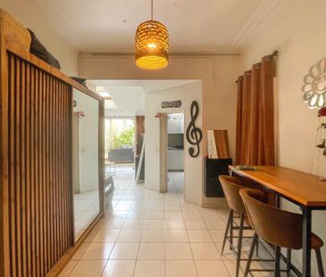 A LOUER EN CENTRE VILLE REIMS APPARTEMENT TYPE 3 AVEC COUR PRIVATIVE - Photo 4