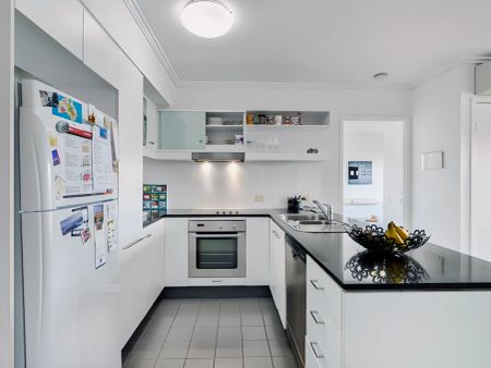 2Bedrooms, 2Bathrooms - Photo 3