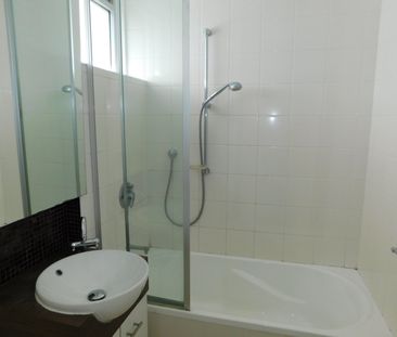 10/14 Stradbroke Avenue, Heidelberg - Photo 1