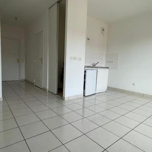 Location Appartement 1 pièce 25m² DIJON 21000 - Photo 2