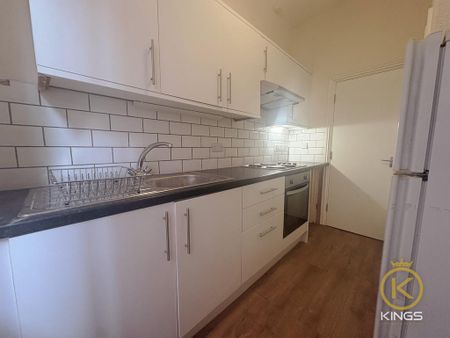 Studio to rent - Photo 3