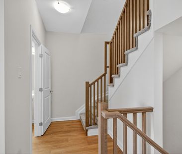 For Lease - 525 Woodlily Private, Kanata, Ontario - Photo 4