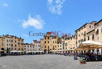 Ampio appartamento con terrazzino libero da metà marzo 2026 !