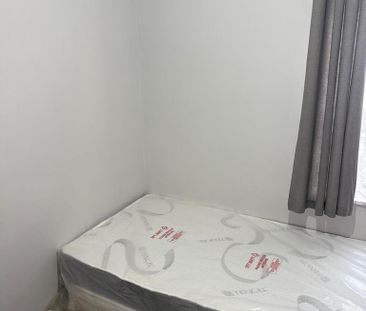 House share to rent - Photo 5