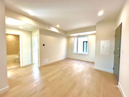 For Lease - 260 ST DENIS Street Unit# 6, Vanier and Kingsview Park, Ontario - Photo 3