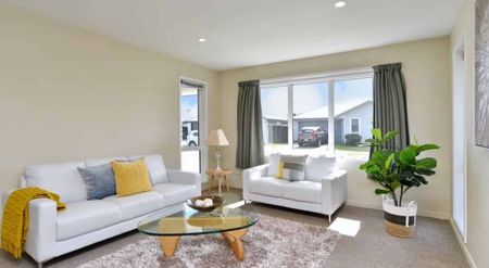 Three bedroom home ready for the New Year. - Photo 3