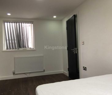 6 bedroom terraced house to rent - Photo 6