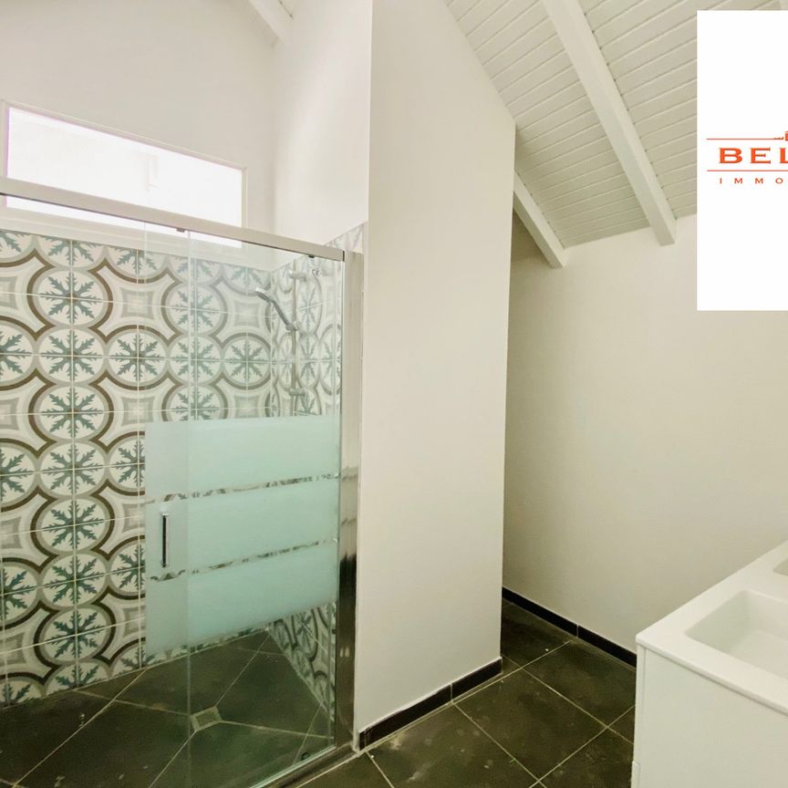 Location Appartement 5 pièces 121m² LE VAUCLIN 97280 - Photo 1