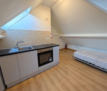 Studio to rent - Photo 4