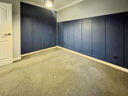 2 bedroom semi-detached bungalow to rent - Photo 3