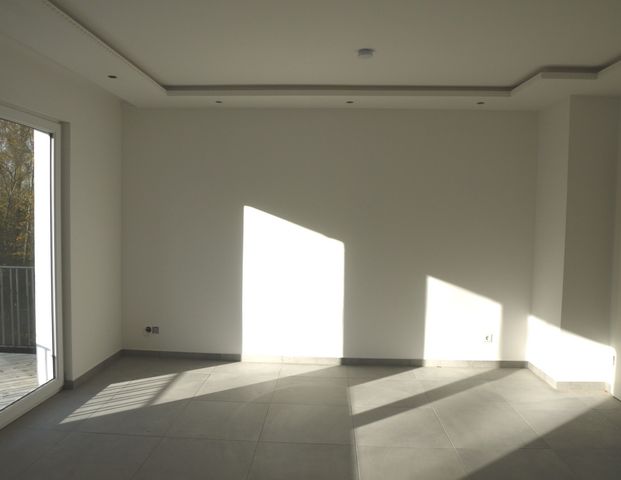 Erstbezug nach Kernsanierung - Foto 1