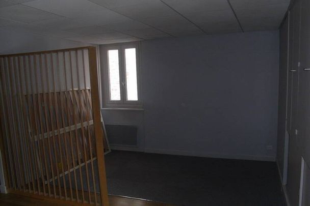 Location appartement studio 1 pièce 34 m² à Rodez (12000) - Photo 1