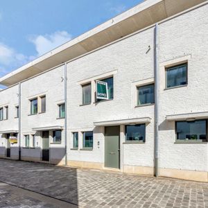 Huis te huur in Leuven voor € 2.450 met 3 slaapkamers - Photo 2