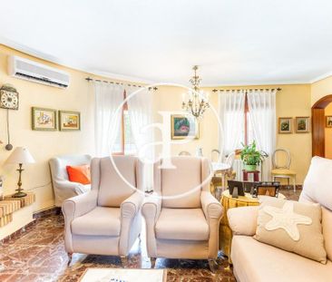 Luxury Villa for rent in Turís, Valencia - Photo 3