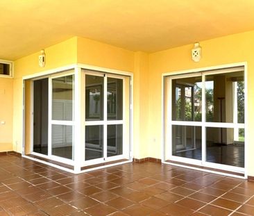 Apartamento 3 dormitorios en alquiler en Bahía de Marbella - Foto 6
