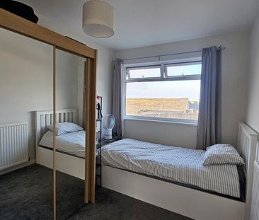 2 bedroom bungalow to rent - Photo 1
