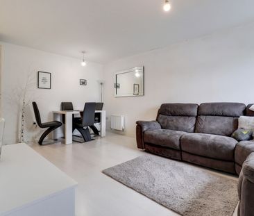 2 Bedroom - Photo 1