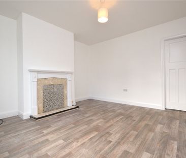 7, Harthill Avenue, Gildersome, Leeds, LS27 7EZ - Photo 1